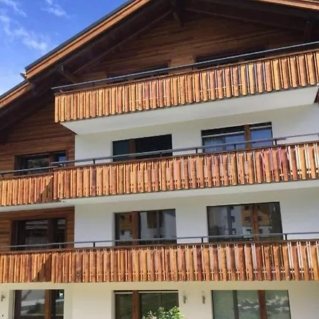 3 Ferienwohnung Bahari * Zermatt
